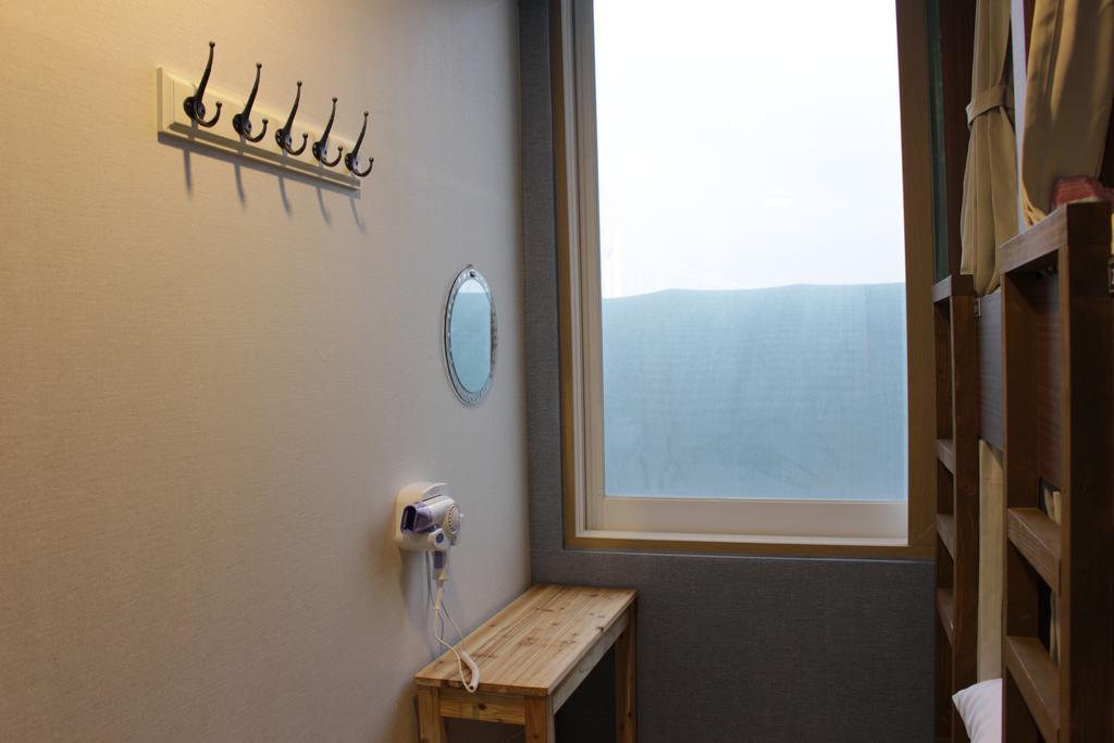 Bexco Hostel B&B Busan Room photo